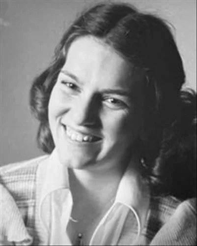 Barbara L. DeSantis